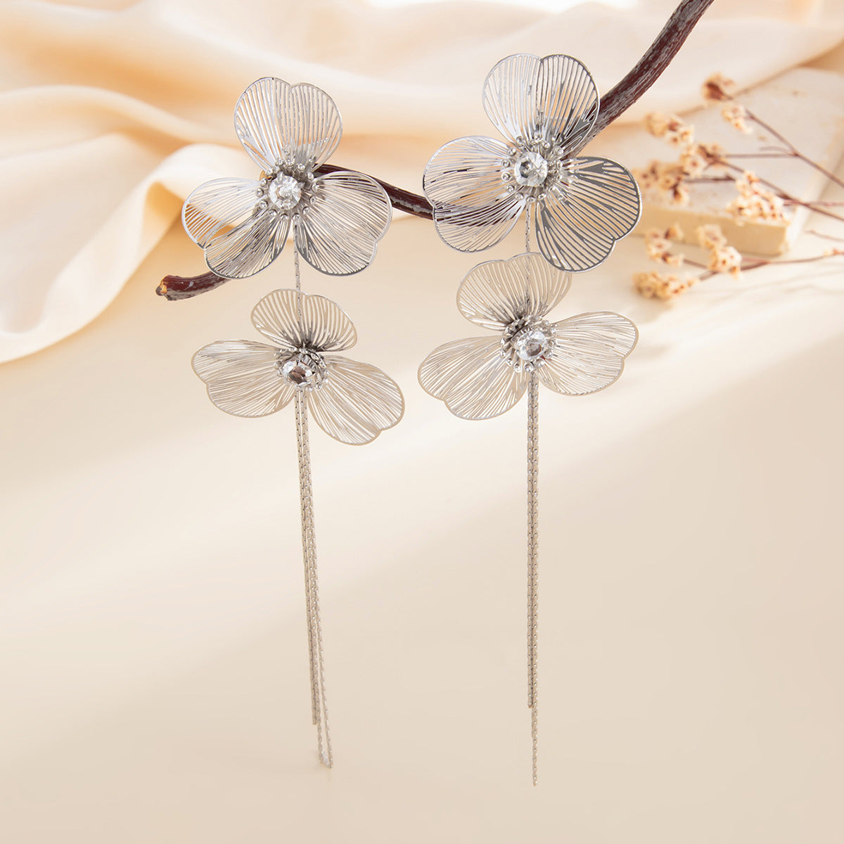 Ginkgo Biloba Flower Earrings With Long Snake Bone Chain Fringe For Elegant Women Planderful Vienna Verve Statement