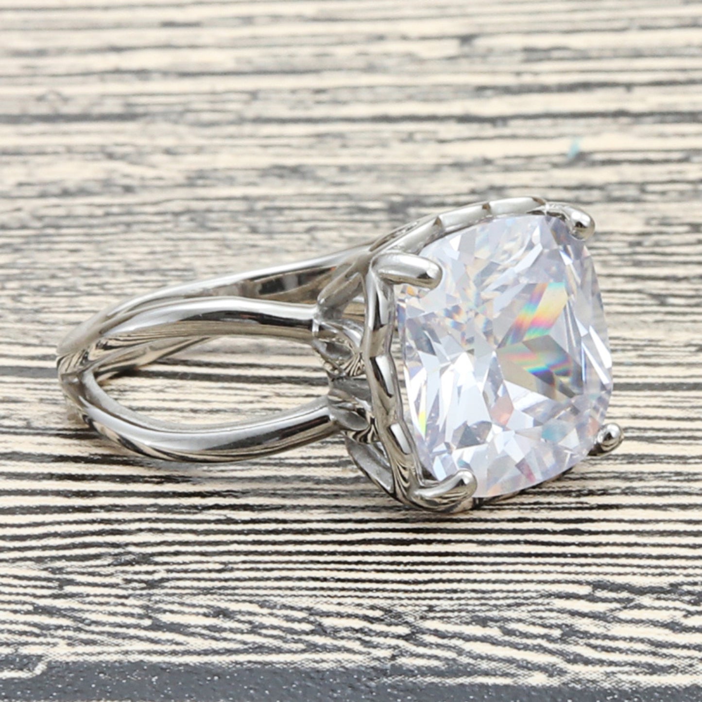 Trendy Retro Punk Zircon Flash Ring in Titanium Steel for Modern Girls