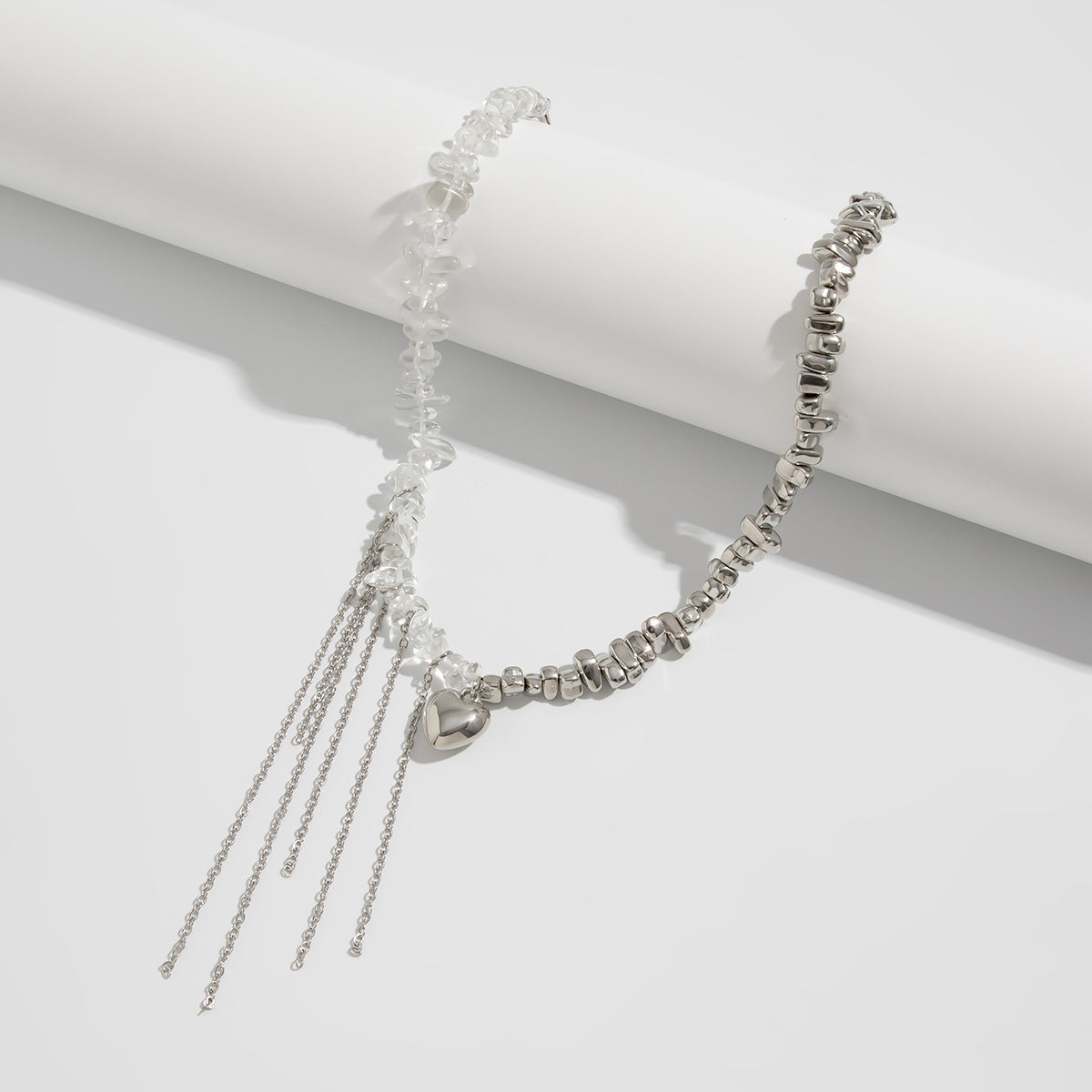 Planderful Vienna Verve Necklace – Elegant Imitation Pearl Design