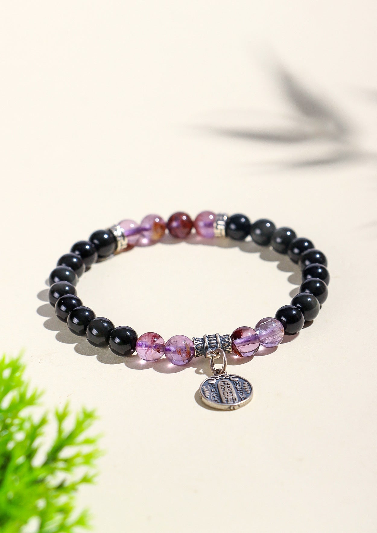 Planderful Fortune's Favor Bracelet – Obsidian Luck and Retro Elegance