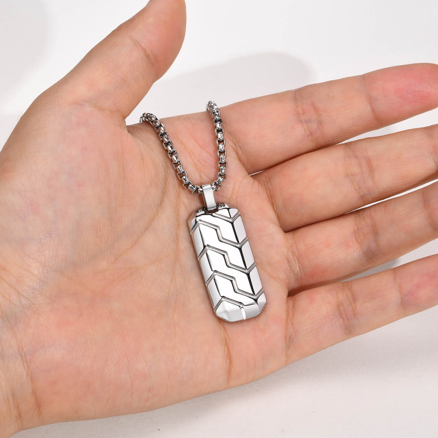 Stainless Steel Geometric Tire Pattern Men's Pendant Necklace