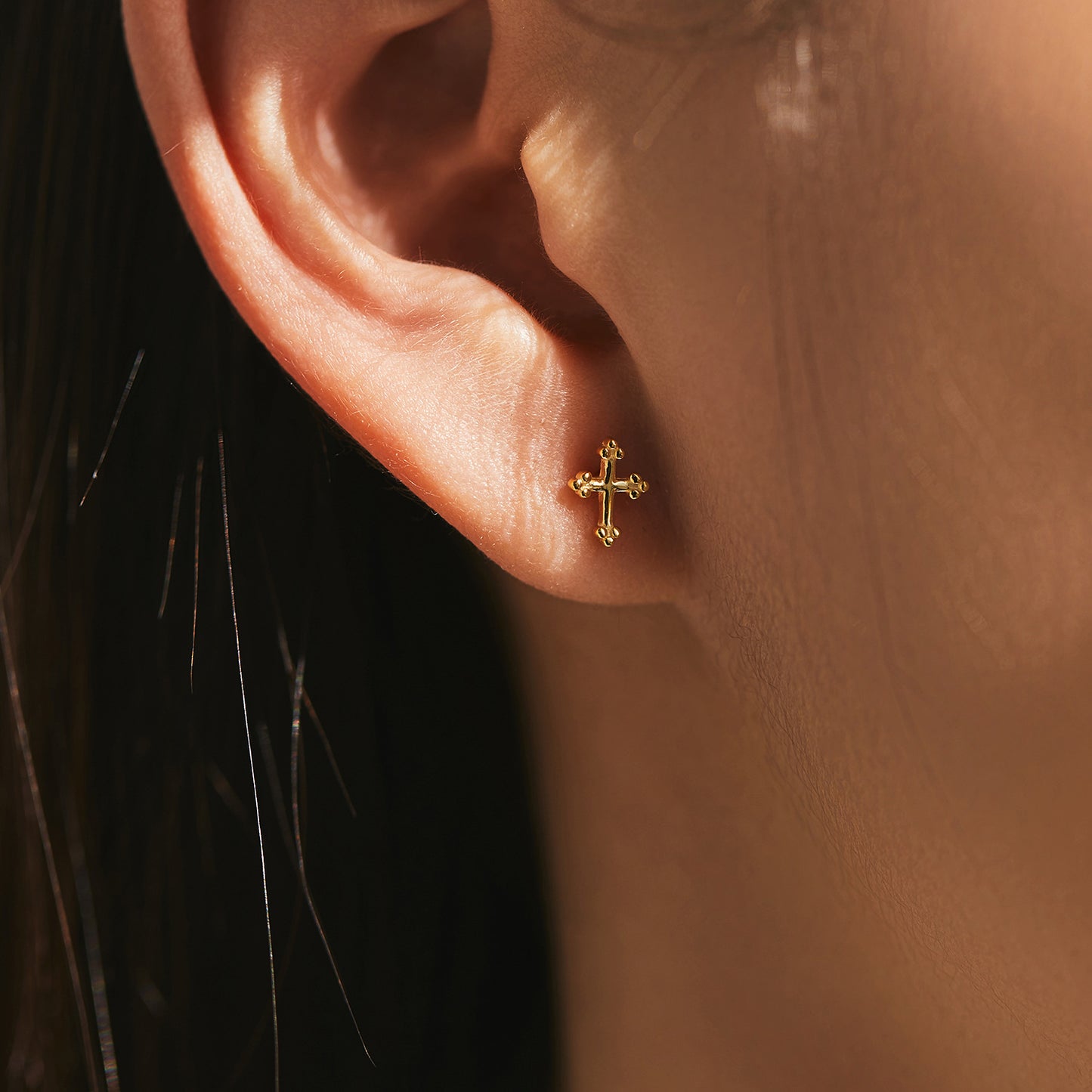 Planderful Everyday Genie Mini Cross Stud Earrings – Premium Sterling Silver Gender-Neutral Style