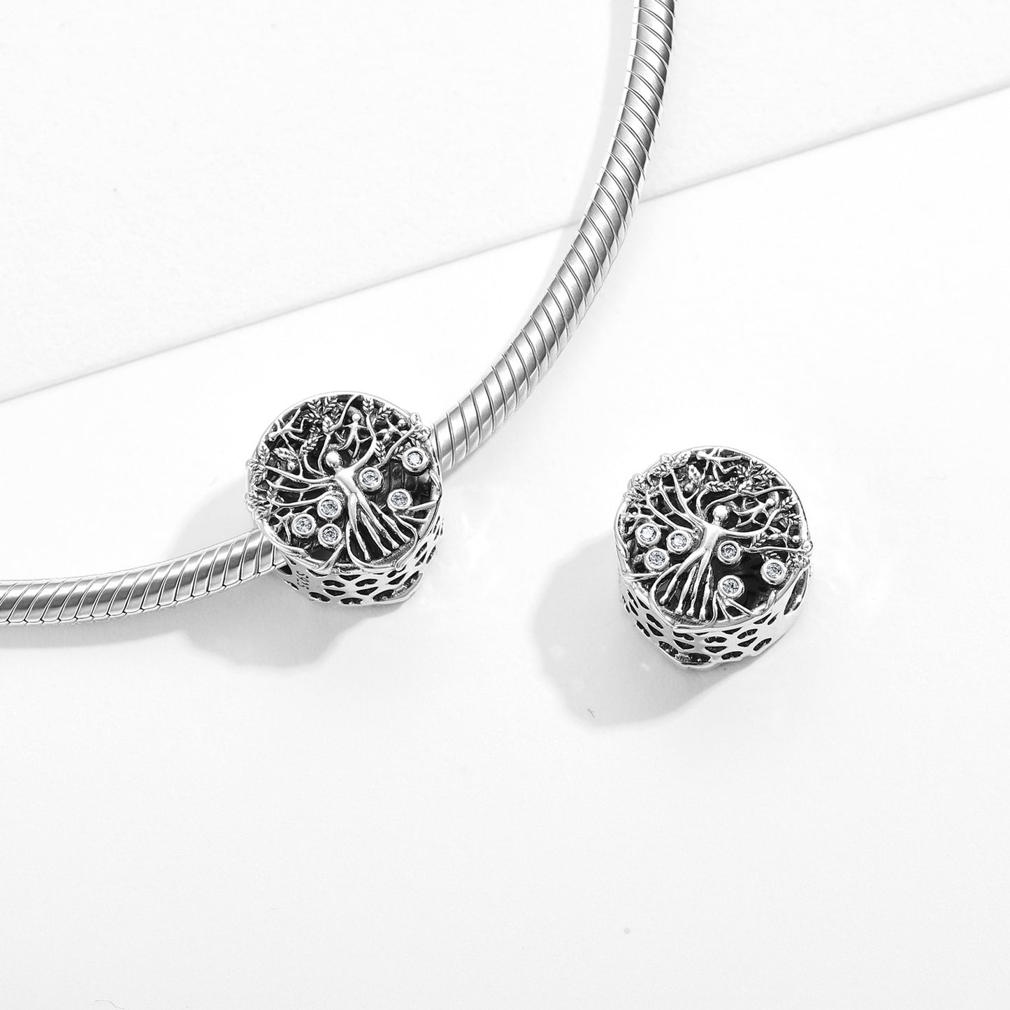 Planderful Jewelry Sterling Silver Beaded Bracelet With Zircon Pendant And Family Life Tree Design