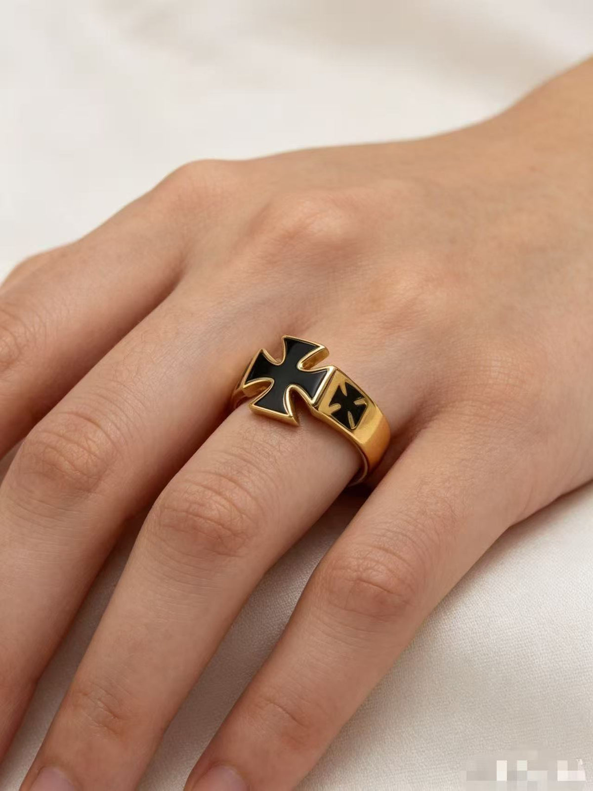 Court-Style Cross Titanium Steel Ring