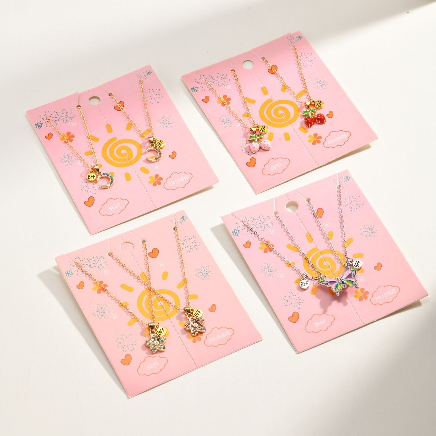 Women's Alloy Strawberry Dopamine Pendant Necklace Two-Piece Set Clavicle Chain