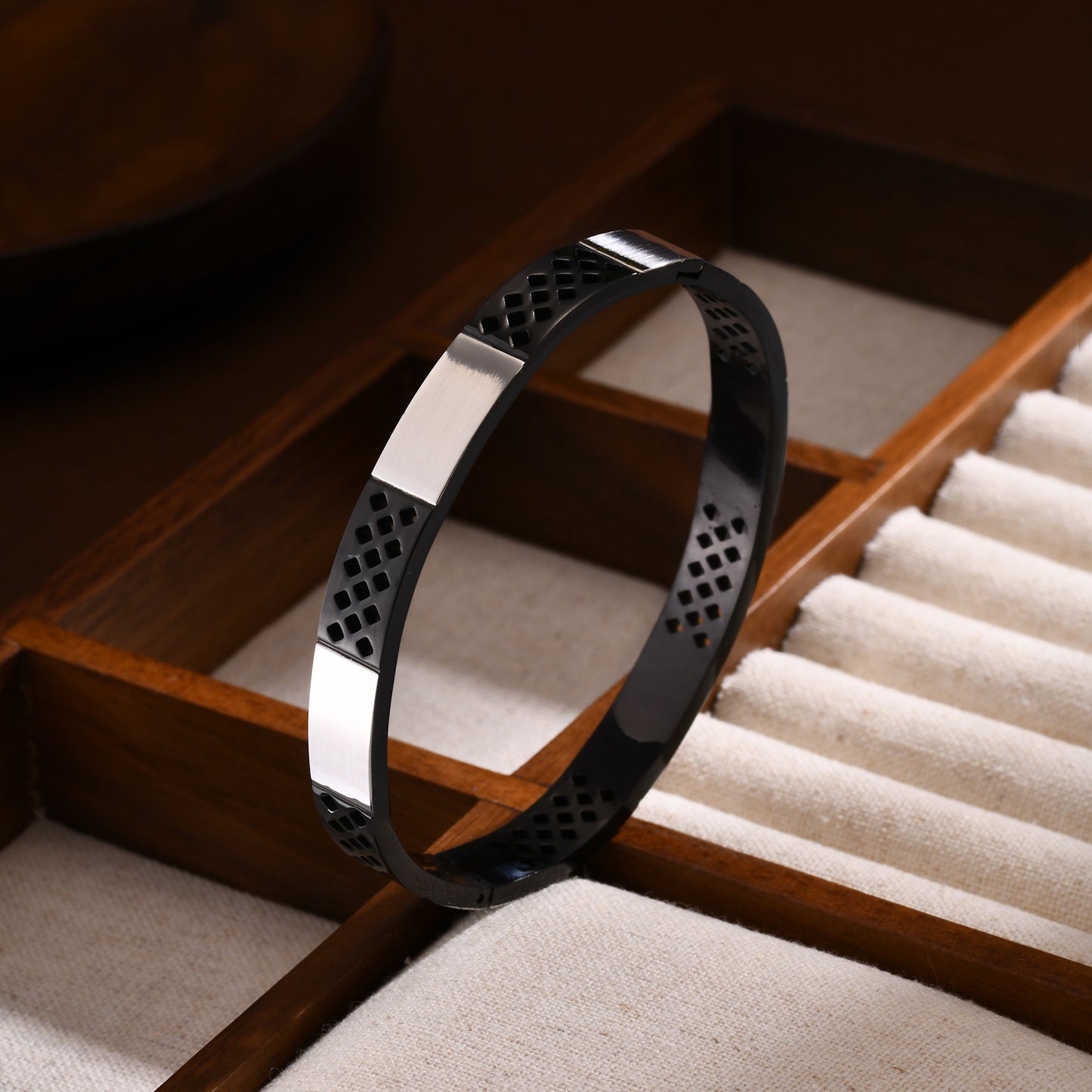 Hip Hop Men's Stainless Steel Hollow Glossy Bracelet Gold Black Steel