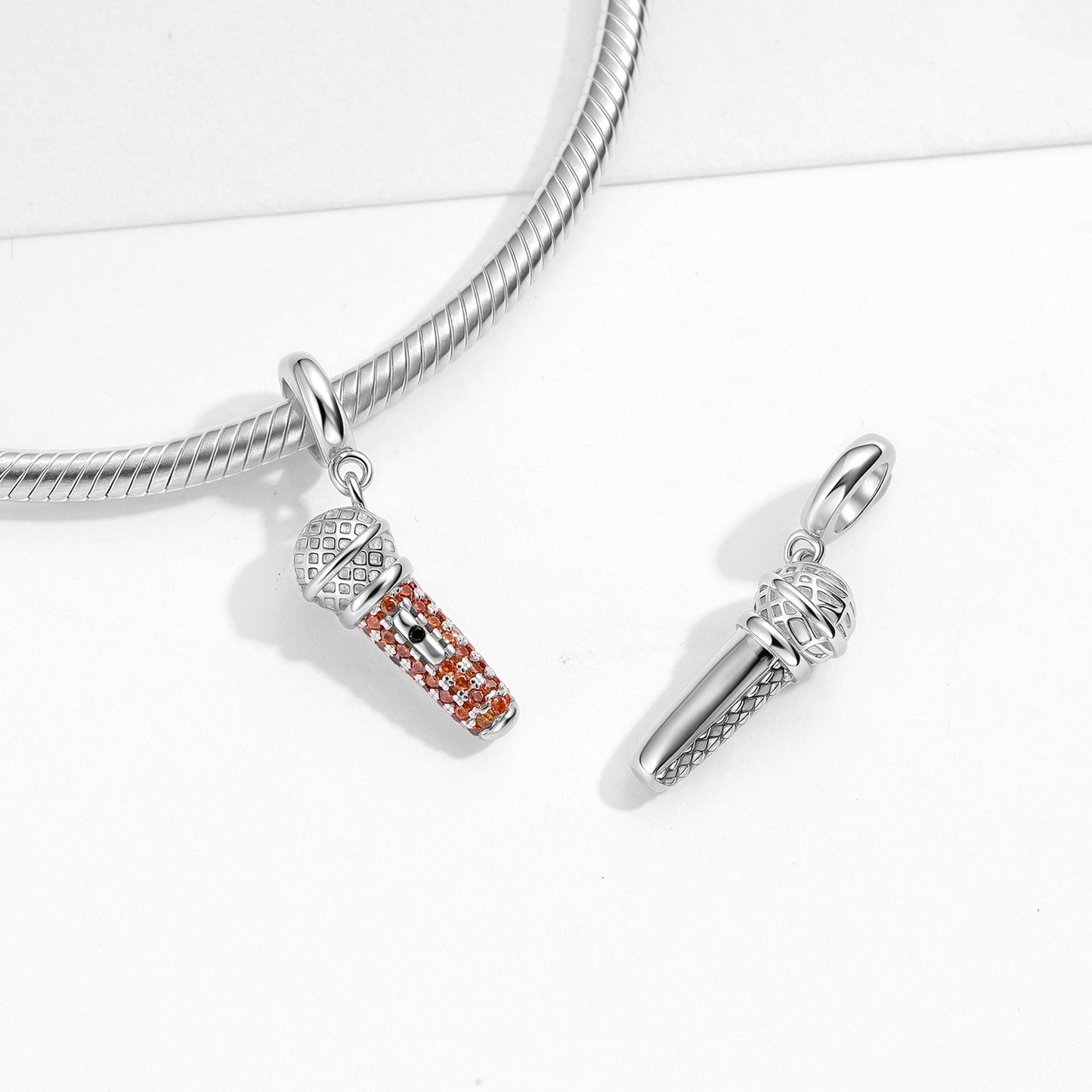 Planderful Jewelry Sterling Silver Zircon Pendant Necklace