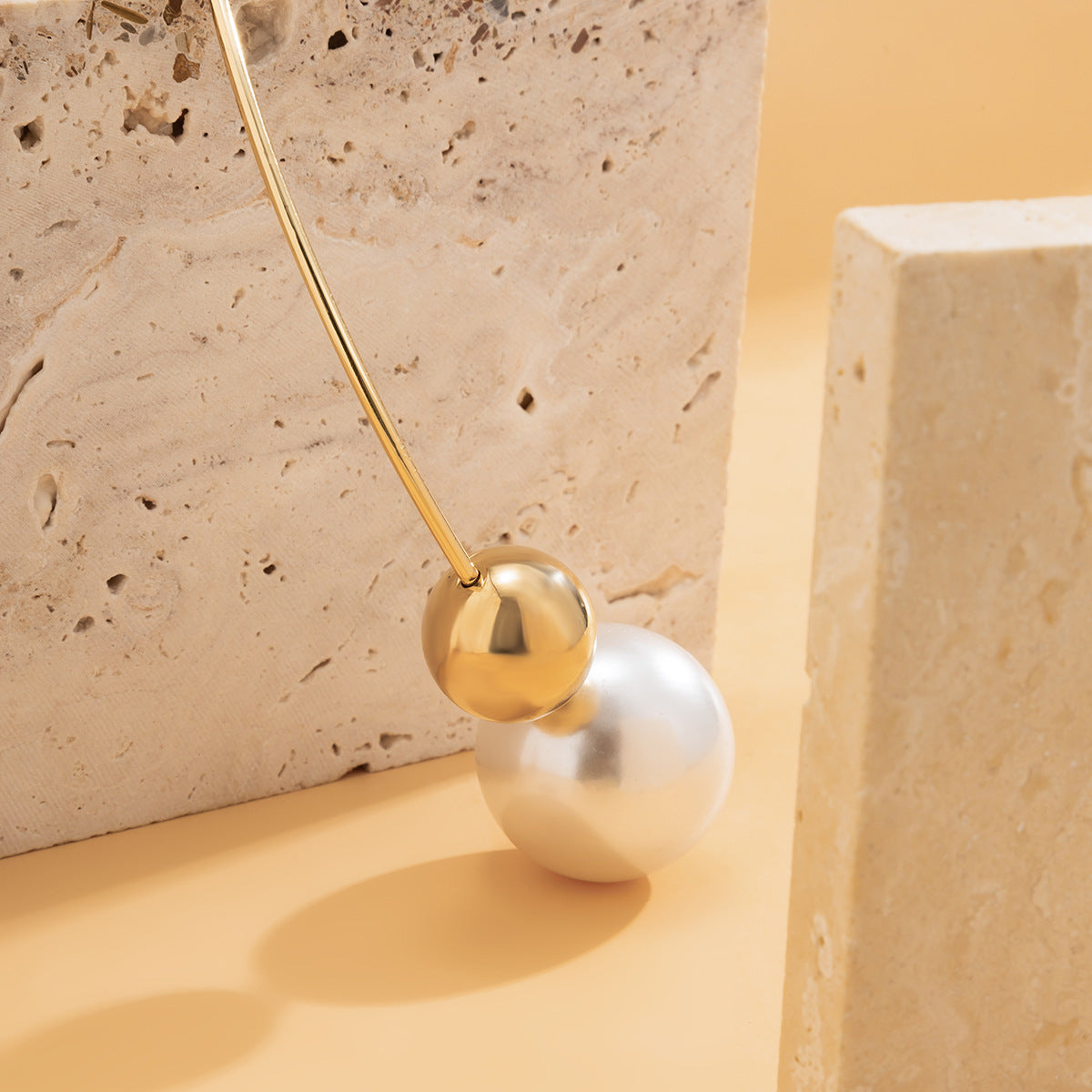 Metal Ring Collar Asymmetric Imitation Pearl Bead Necklace