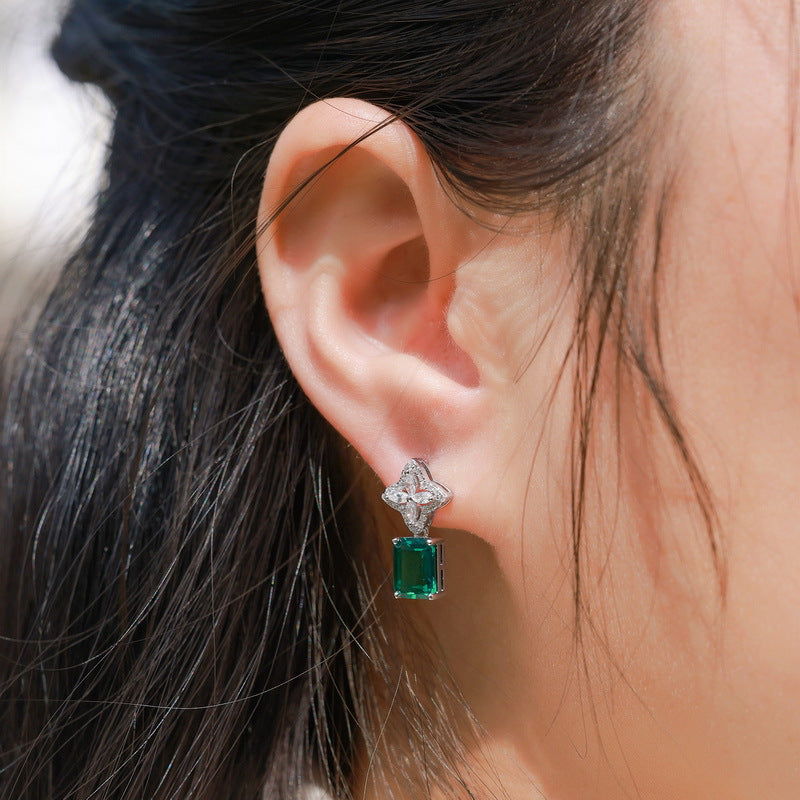 S925 Sterling Silver Lab-Grown Emerald Flower Stud Earrings