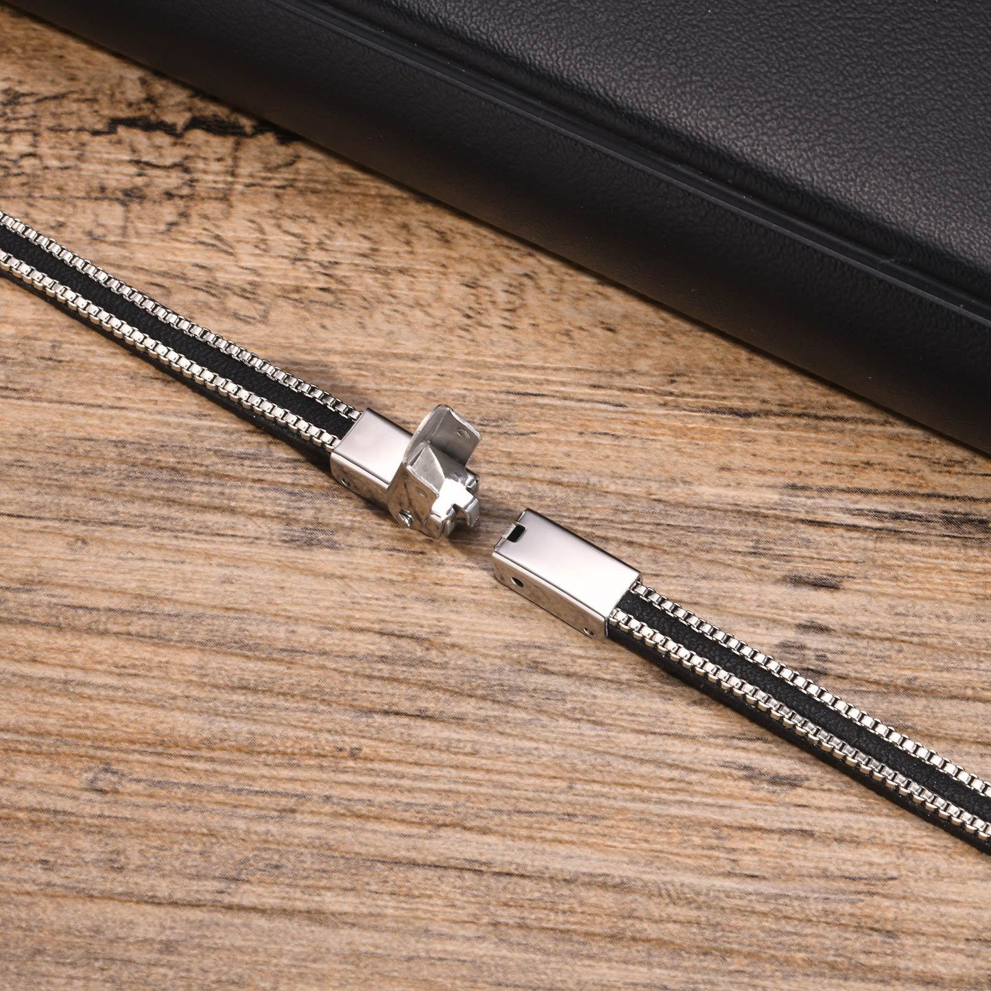 Stainless Steel Curved Box Chain PU Leather Bracelet Men's Accessories for Men