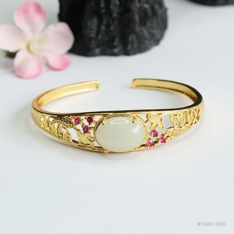 Qingshui Hetian Jade Fish Motif Open Bangle