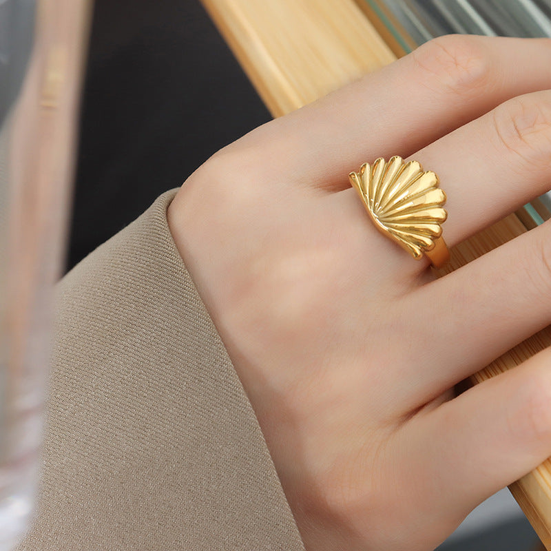 Golden Seashell Design Titanium Steel Ring - Everyday Genie Collection