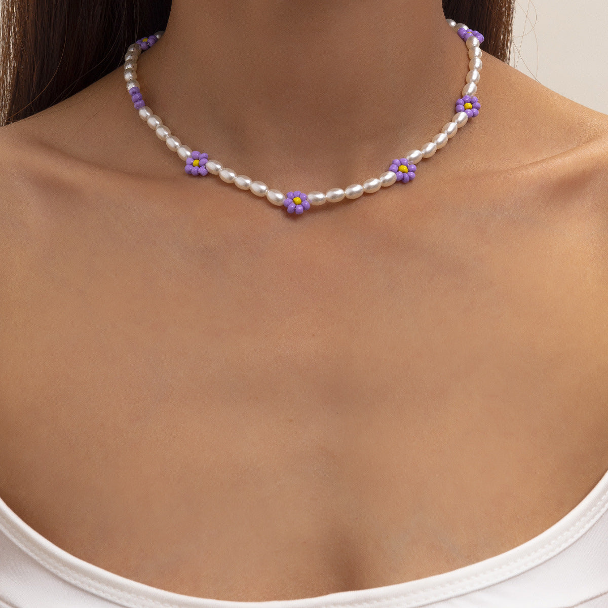 Planderful Vienna Verve Bohemian Daisy Collarbone Necklace Beaded Imitation Pearl For Boho Chic Women