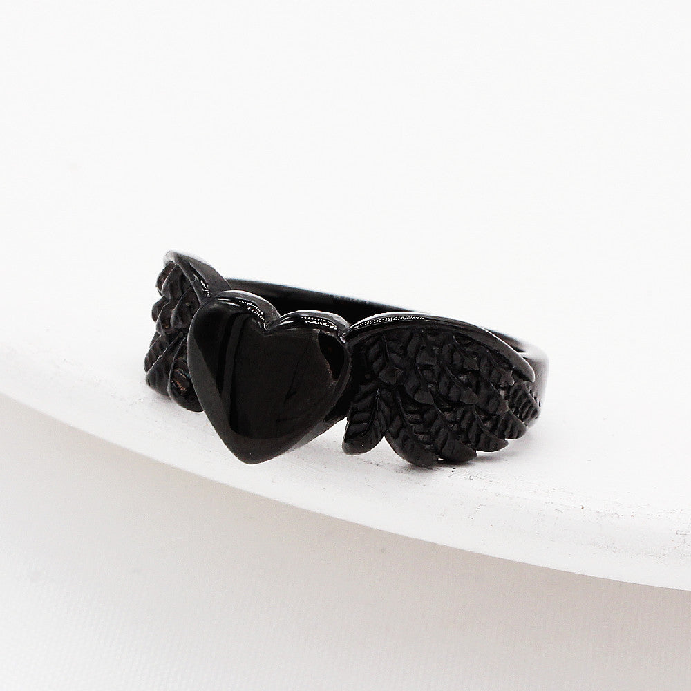 Angel Wings and Hearts Titanium Ring for Men and Women in European and American Wholesale Jewelry Business