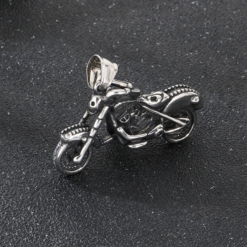 Style Skull Motorcycle Pendant, Punk Stainless Steel Trendy Man Truck Locomotive Pendant Necklace
