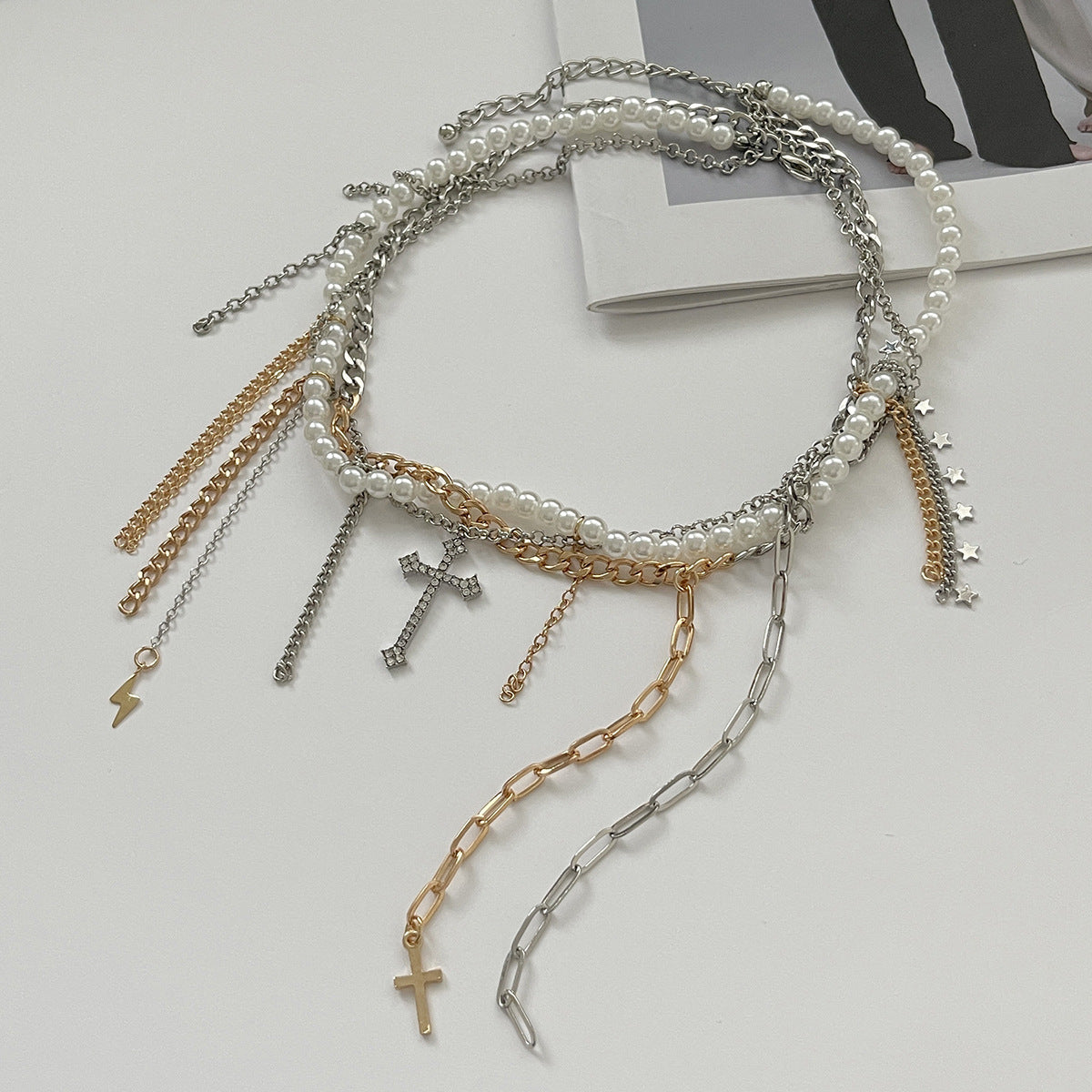 Planderful Vienna Verve Necklace – Elegant Imitation Pearl Design