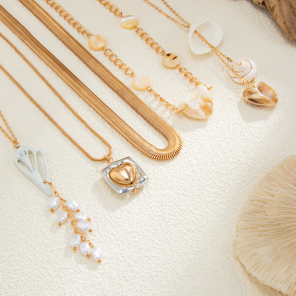 Heart, Shell & Pearl-Style Fringe Necklace
