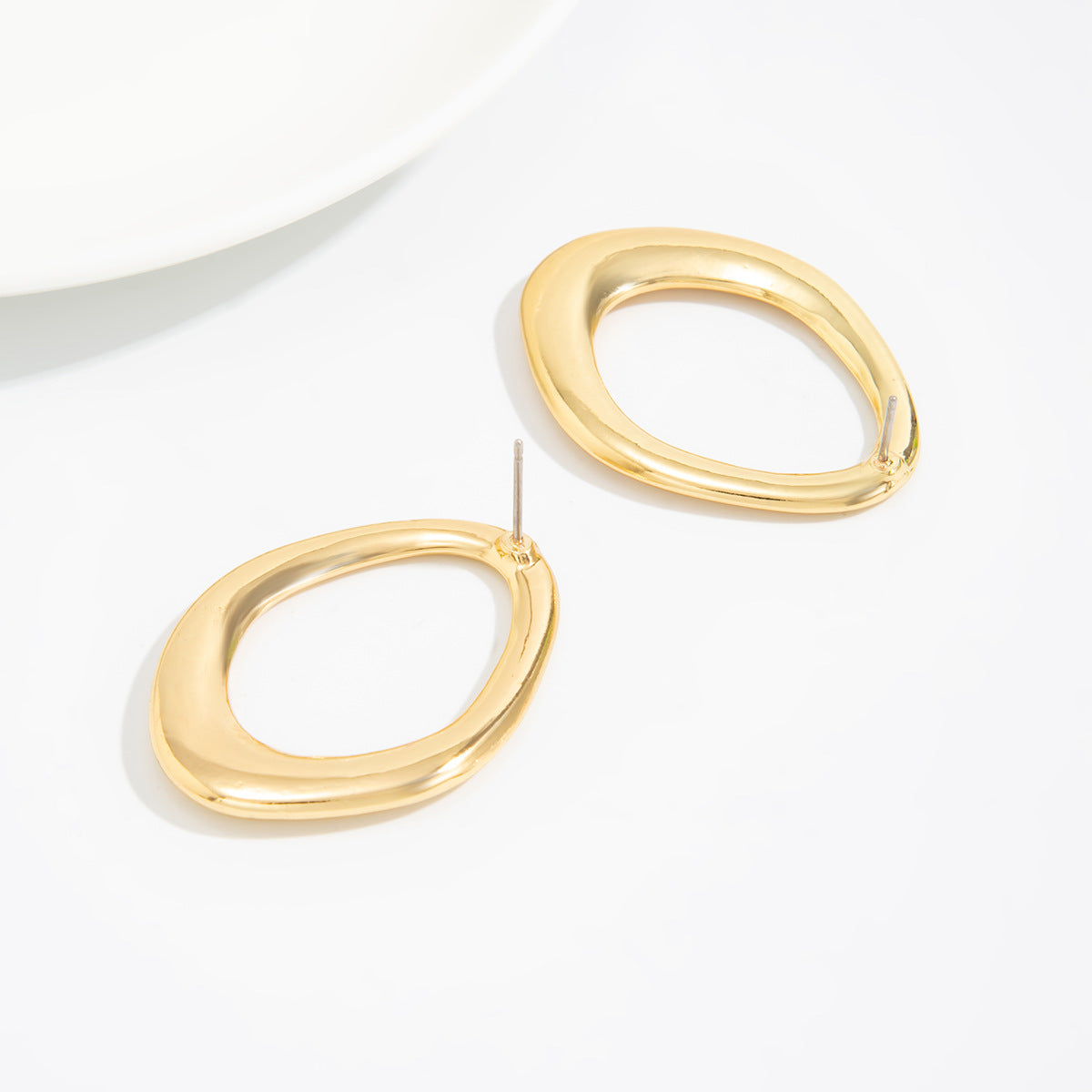 Snake Shaped Exaggerated Long Twist Earrings Planderful Vienna Verve For Women Hollow Geometric Statement