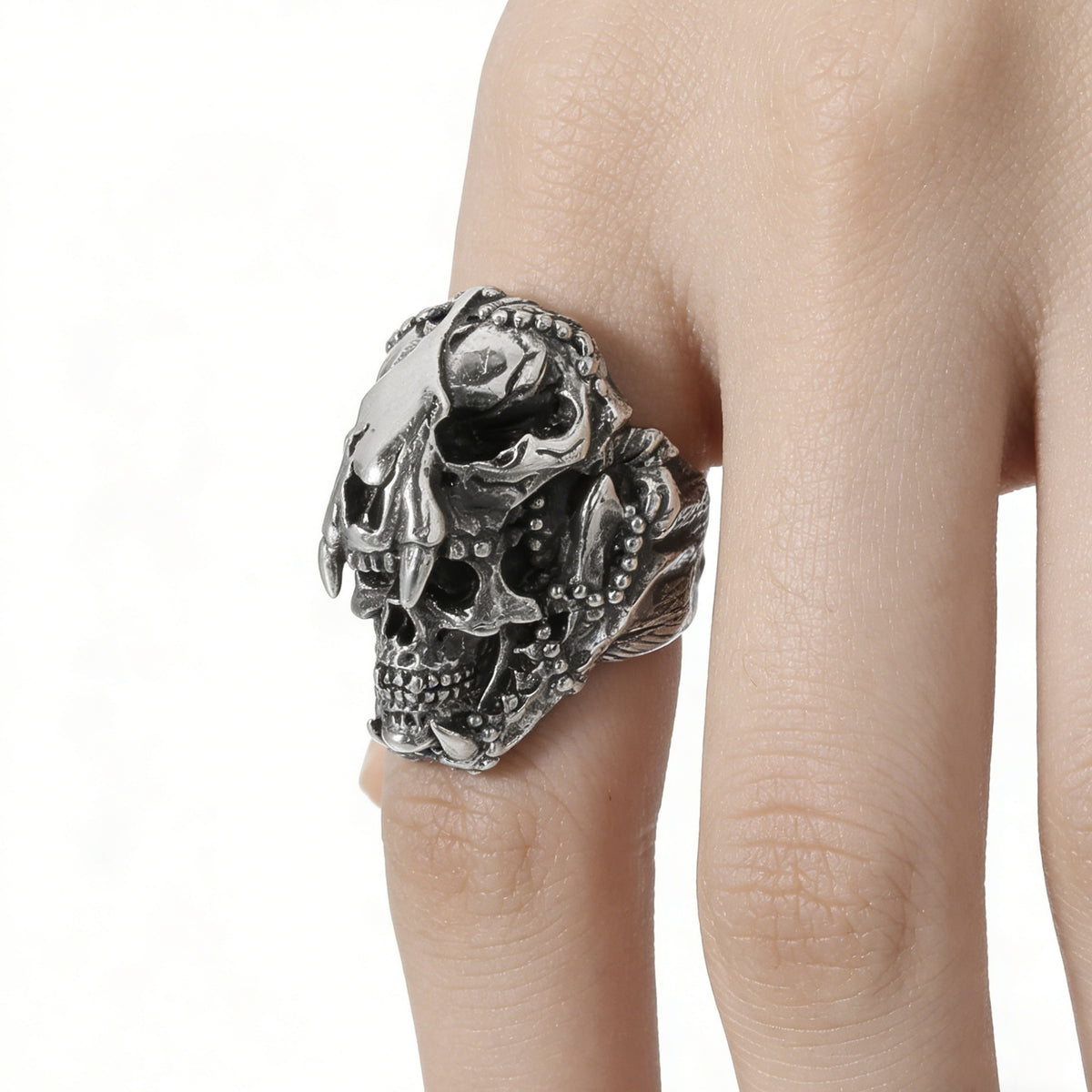 Saber-Tooth Tiger Titanium Steel Ring