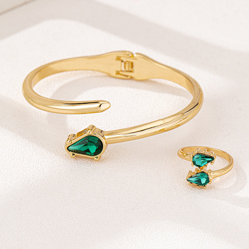 Versatile Emerald Zircon Metal Circle Jewelry Set for Women