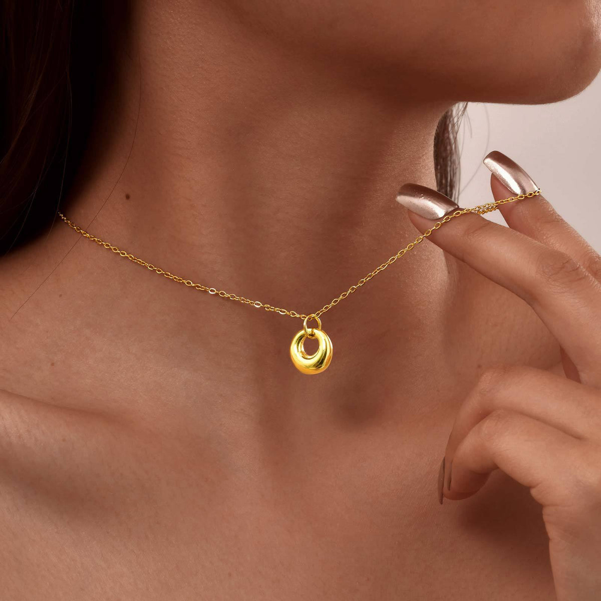 Stainless Steel Gold-Plated Geometric Ring Pendant Collarbone Chain Necklace