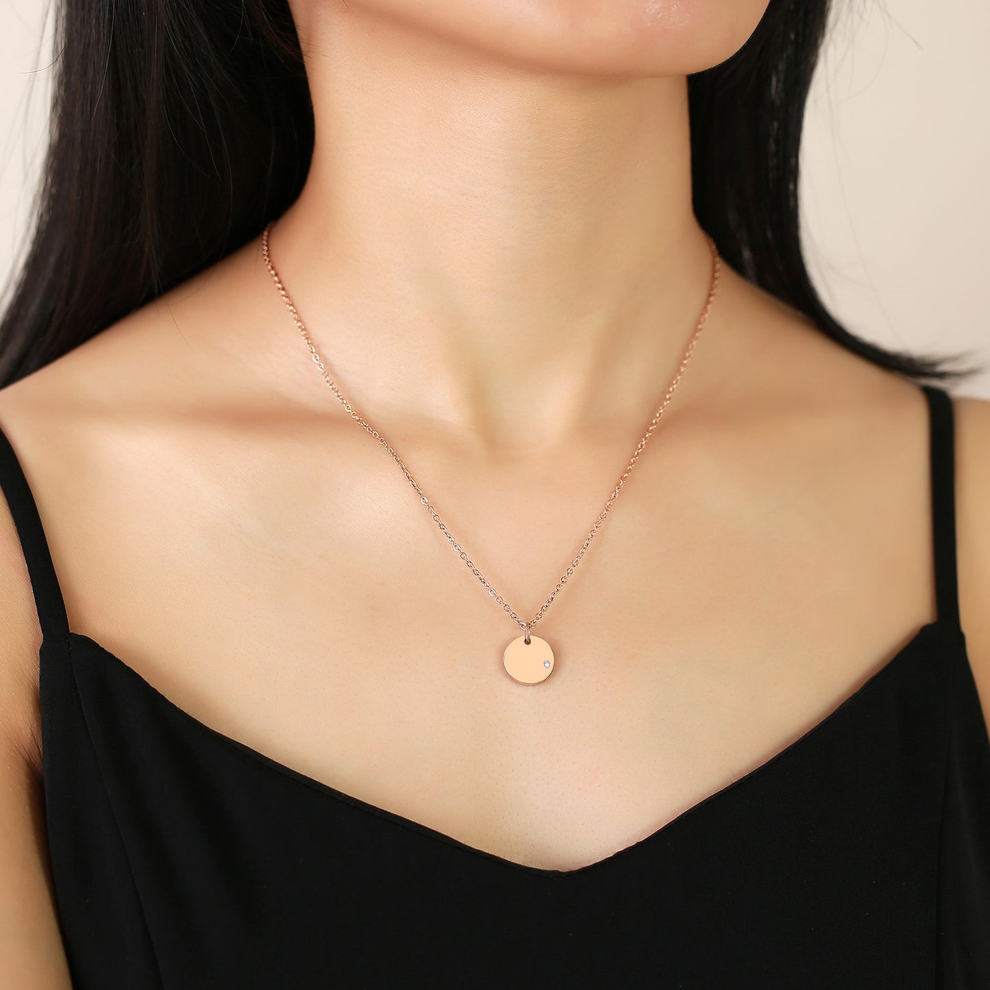 Stainless Steel Necklace Golden Lady Zircon Round Jewelry