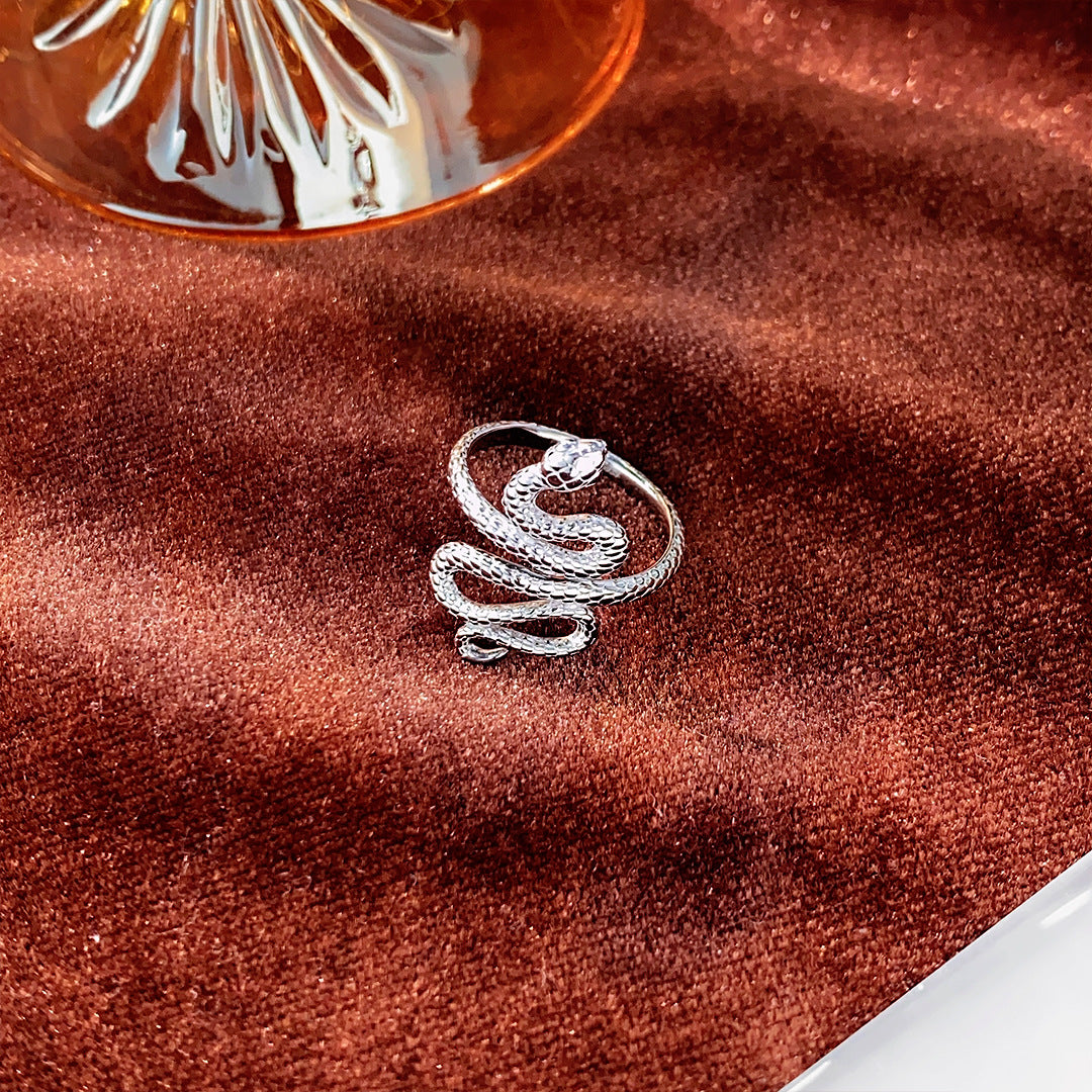 Planderful S925 Sterling Silver Snake Ring – Elegant Light Luxury Design