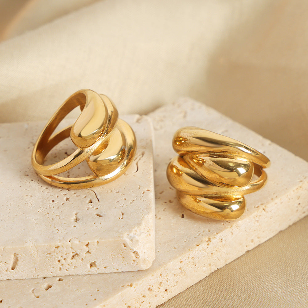 Modern Elegance: Luxury Gold-Plated Titanium Steel Ring - Size 6-8