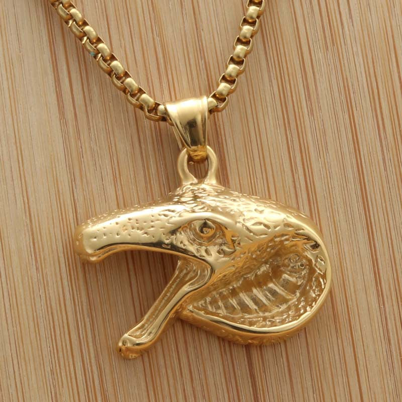 Titanium Steel Punk Crocodile Pendant Necklace for Men - Retro Trendy Dominating Design