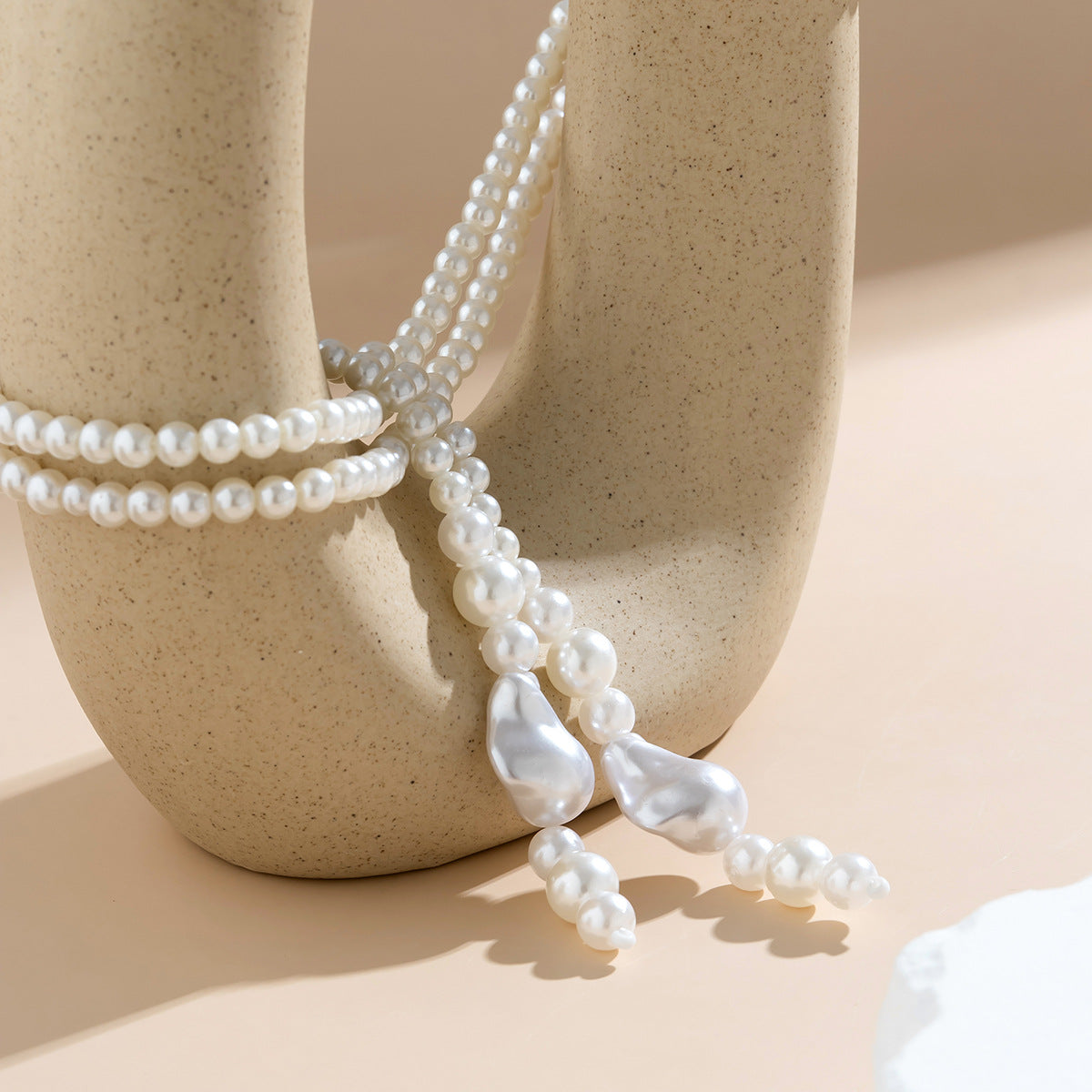Exquisite Baroque Pearl Necklace with Multi-Layer Design for Fashionable Women