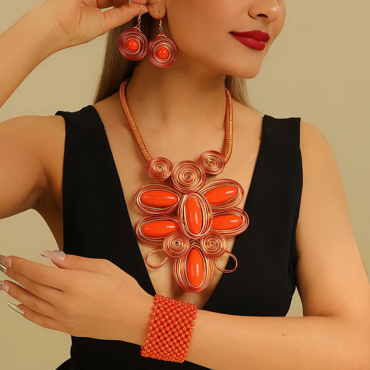 Planderful Savanna Rhythms Jewelry Set – Elegant Three-Piece Glass Pendant Design