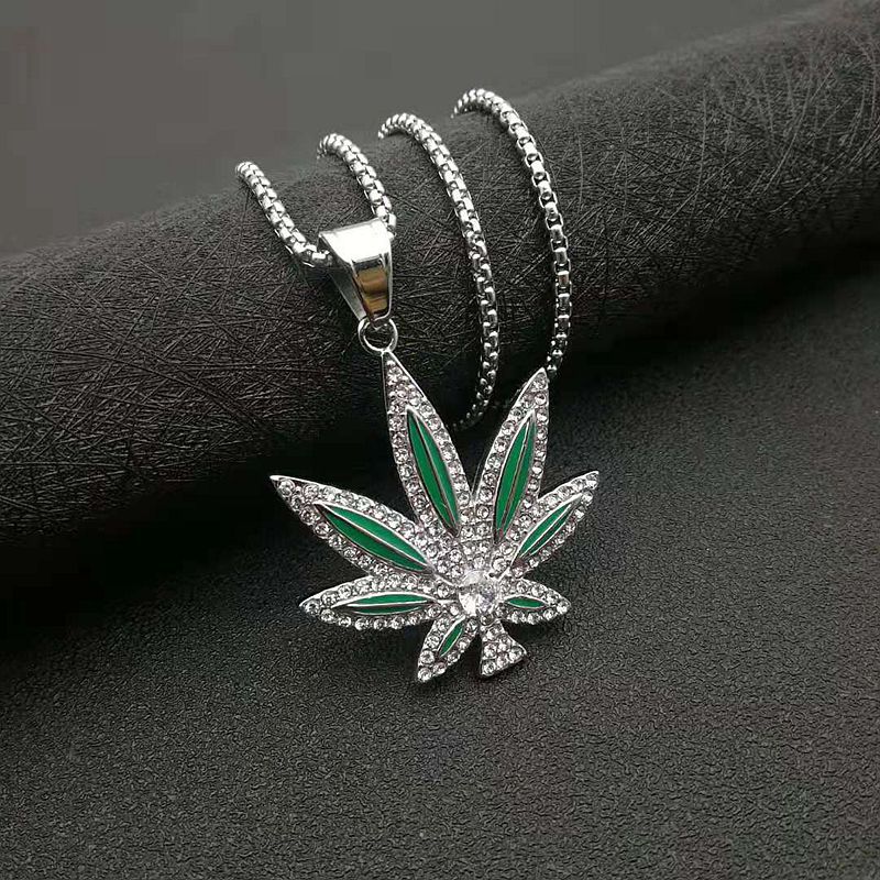 Zircon Necklace Elegant Maple Leaf Couple Pendant In Titanium Steel Gold Plated Finish