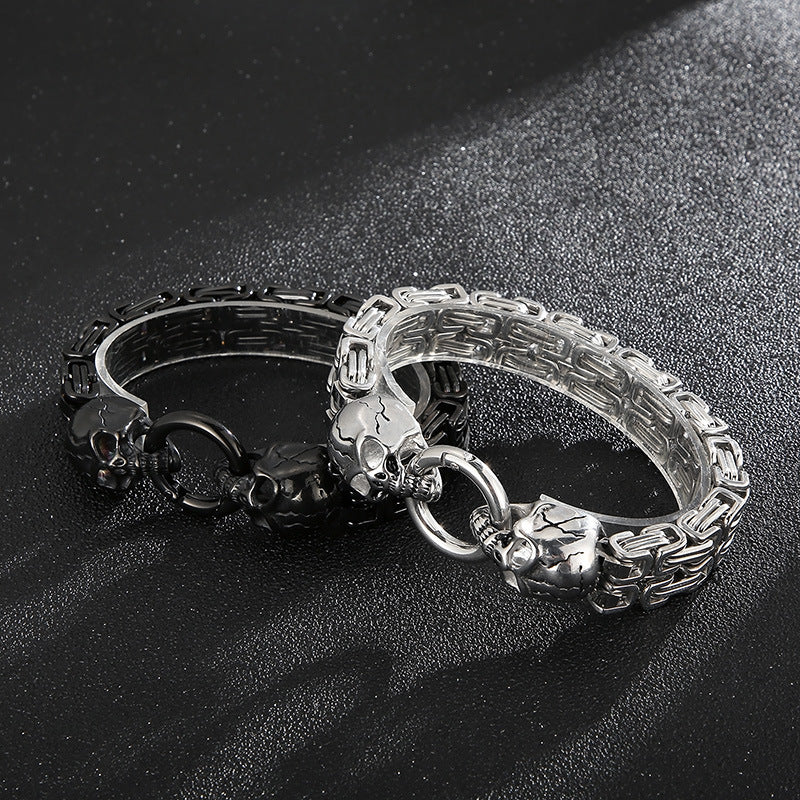 Ghost Head – Vacuum Electroplated Double-Layer Emperor Chain Pattern Skull Titanium Steel Bracelet
