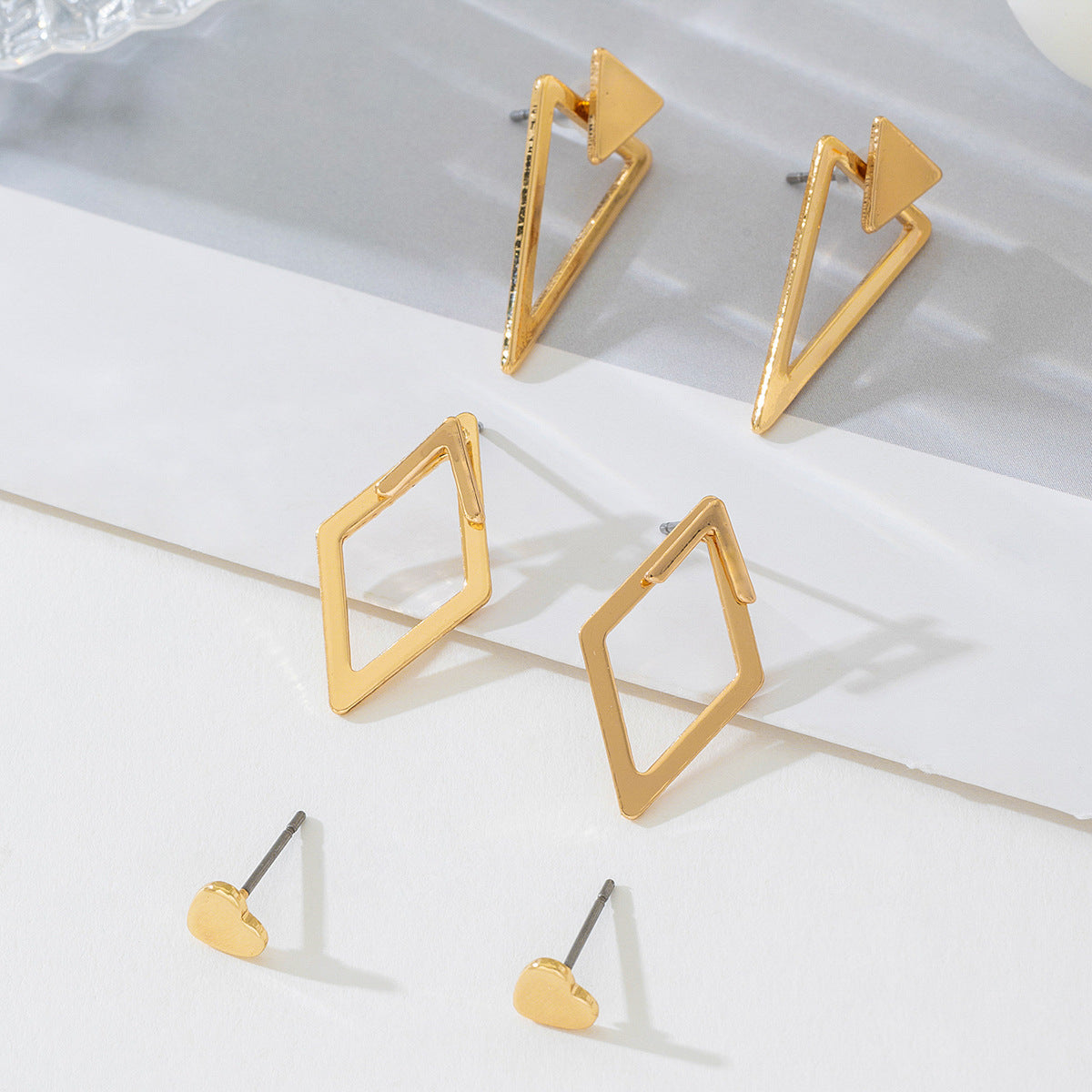 Planderful Vienna Verve Earrings Set – Stylish Multi-Element Design