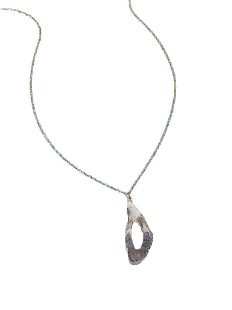 Luxurious Vienna Verve Metal Pendant Necklace with Stone Embellishment
