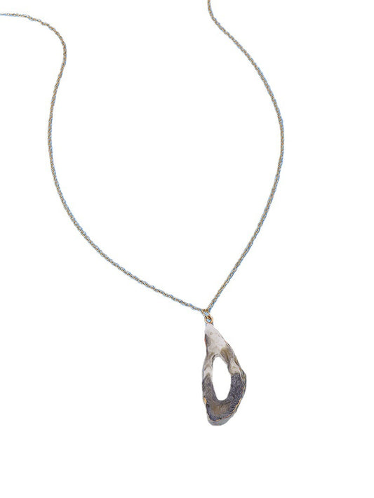 Luxurious Vienna Verve Metal Pendant Necklace with Stone Embellishment
