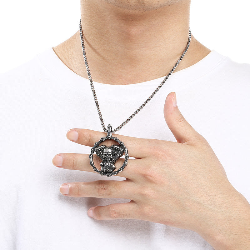 Halloween Skull Pendant, Trendy Pirate Of The Caribbean Ghost Head Motorcycle Titanium Steel Necklace