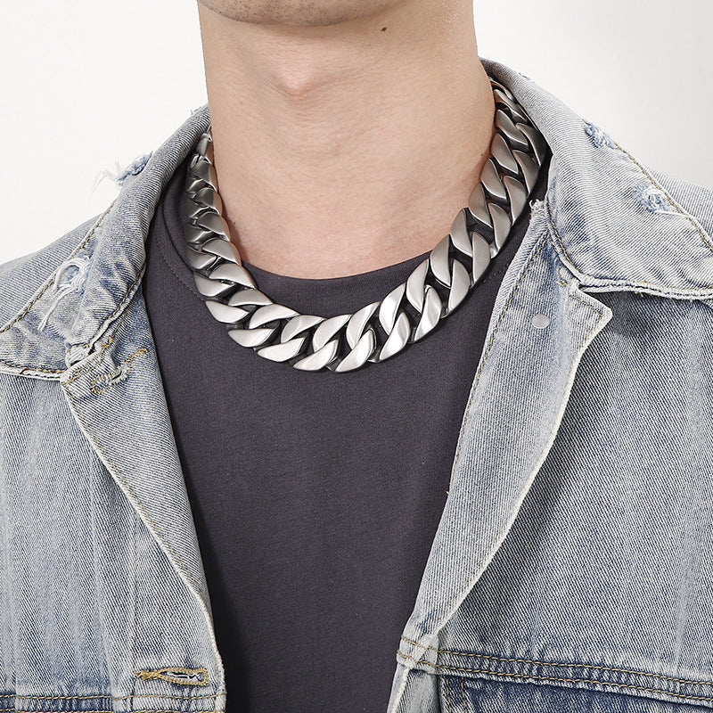 Trend Bone Buckle Necklace Decoration, Simple And Encrypted Sand Surface Cuban Chain Titanium