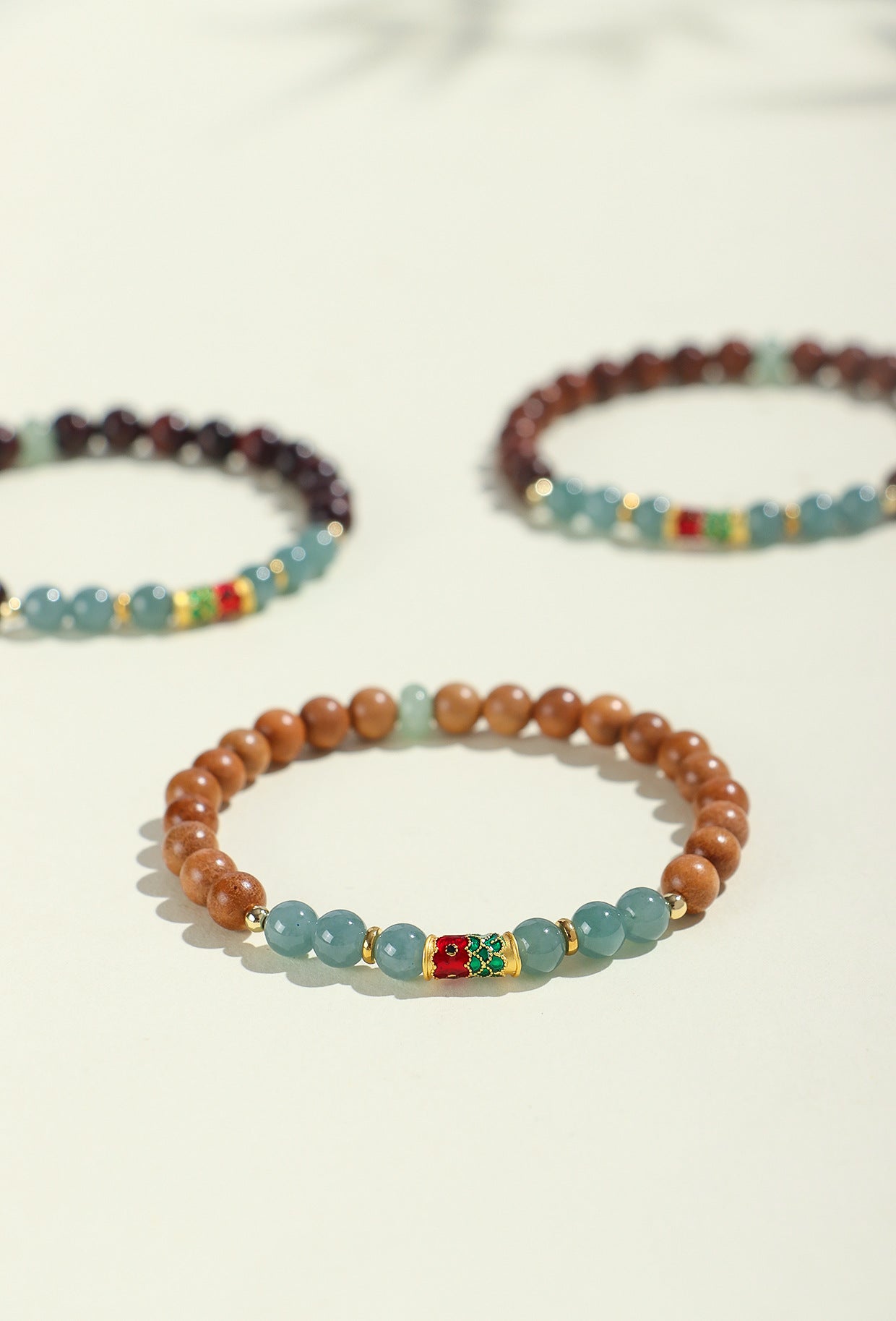 Planderful Fortune's Favor Bracelet – Retro National Style with Good Luck Koi Design