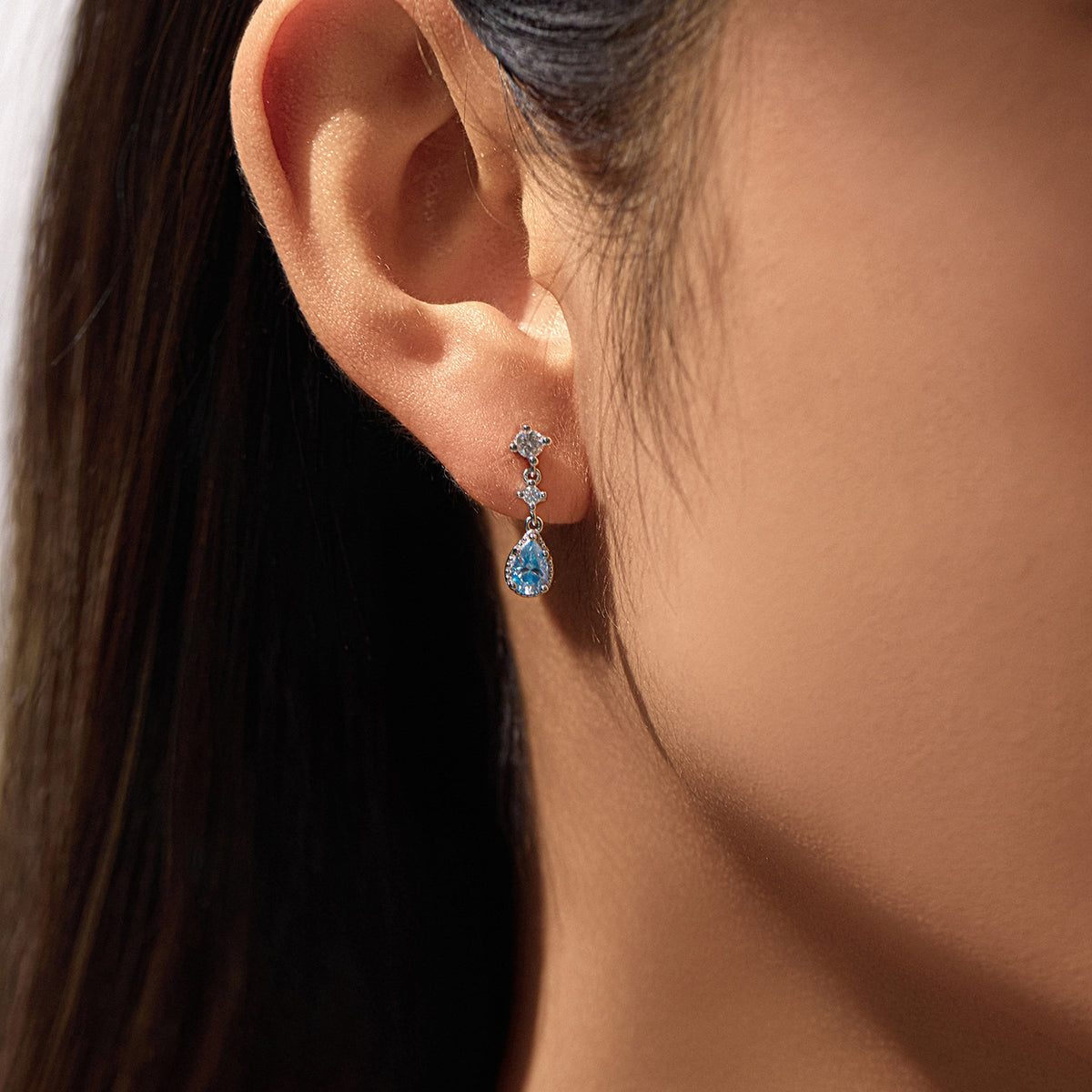 925 Sterling Silver Teardrop Moissanite Earrings