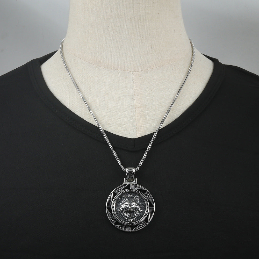 Punk Men's Titanium Steel Retro Wolf Pendant Necklace - Dual Wolf Design
