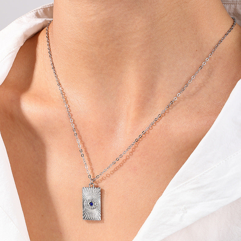 Retro Blue Diamond Pendant Necklace with a Tempting Devil's Eye Sparkle