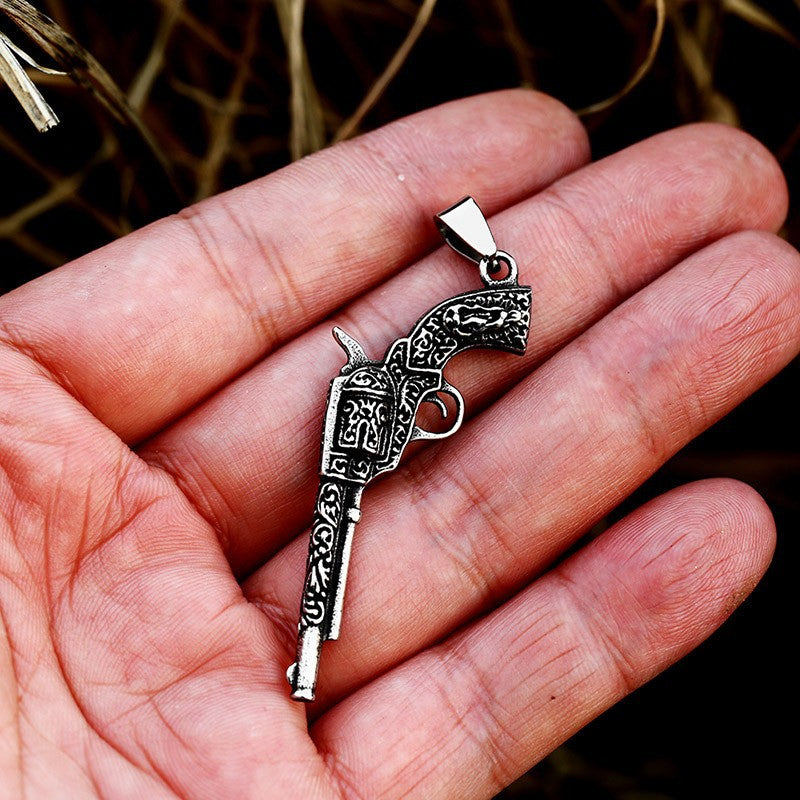 Custom Vintage Men's Pendant Jewelry - Dominant European and American Style Titanium Steel Accessories for Wholesale