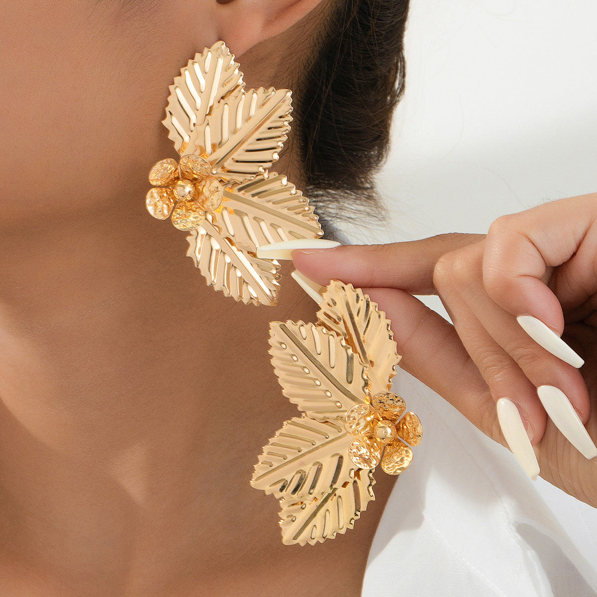 Planderful Vienna Verve Earrings – Exaggerated Metal Leaf Design