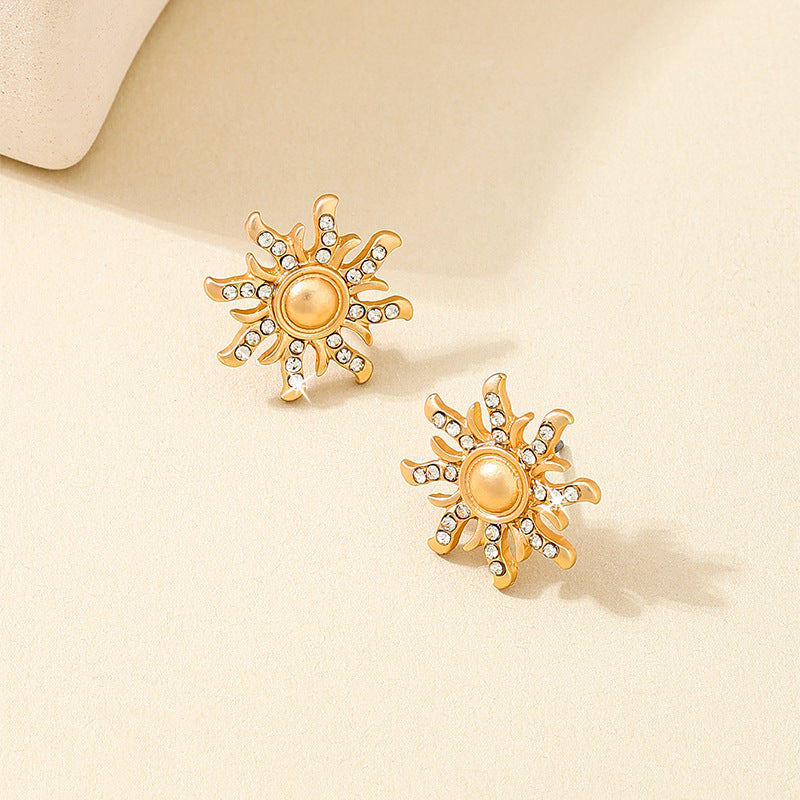 Planderful Vienna Verve Earrings – Stylish Sunflower Design for Versatile Occasions
