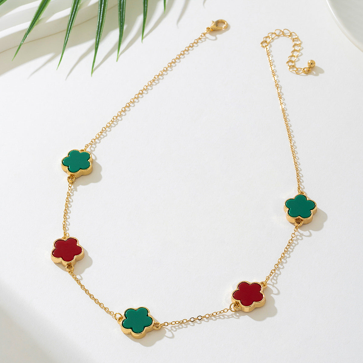 Fashionable Five Leaf Clover Necklace Bracelet Set for Women