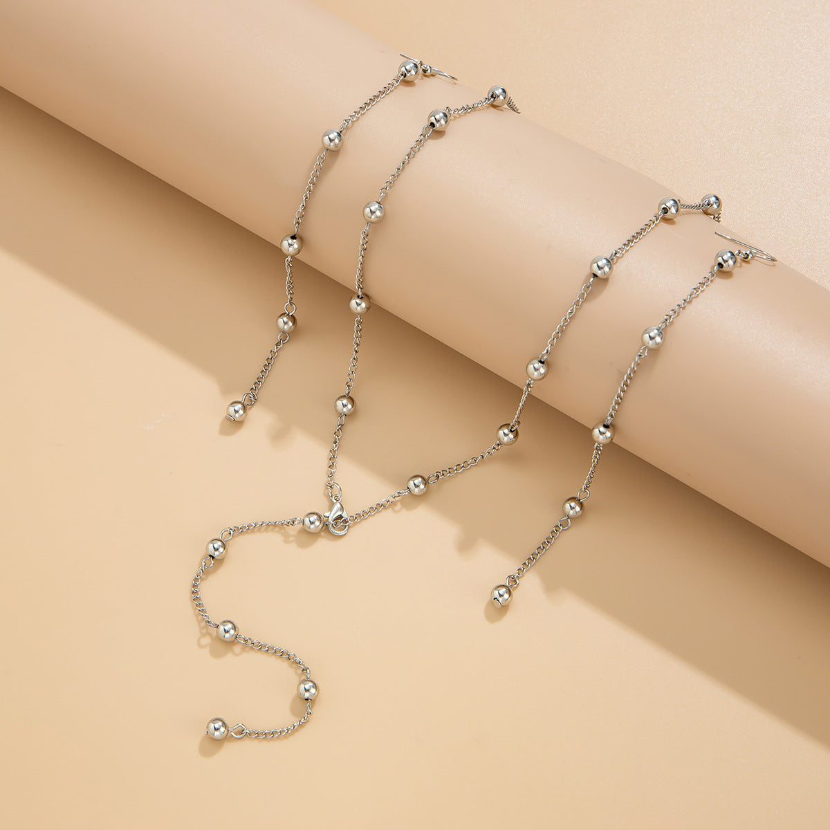 Planderful Vienna Verve Necklace – Elegant Asymmetric Design