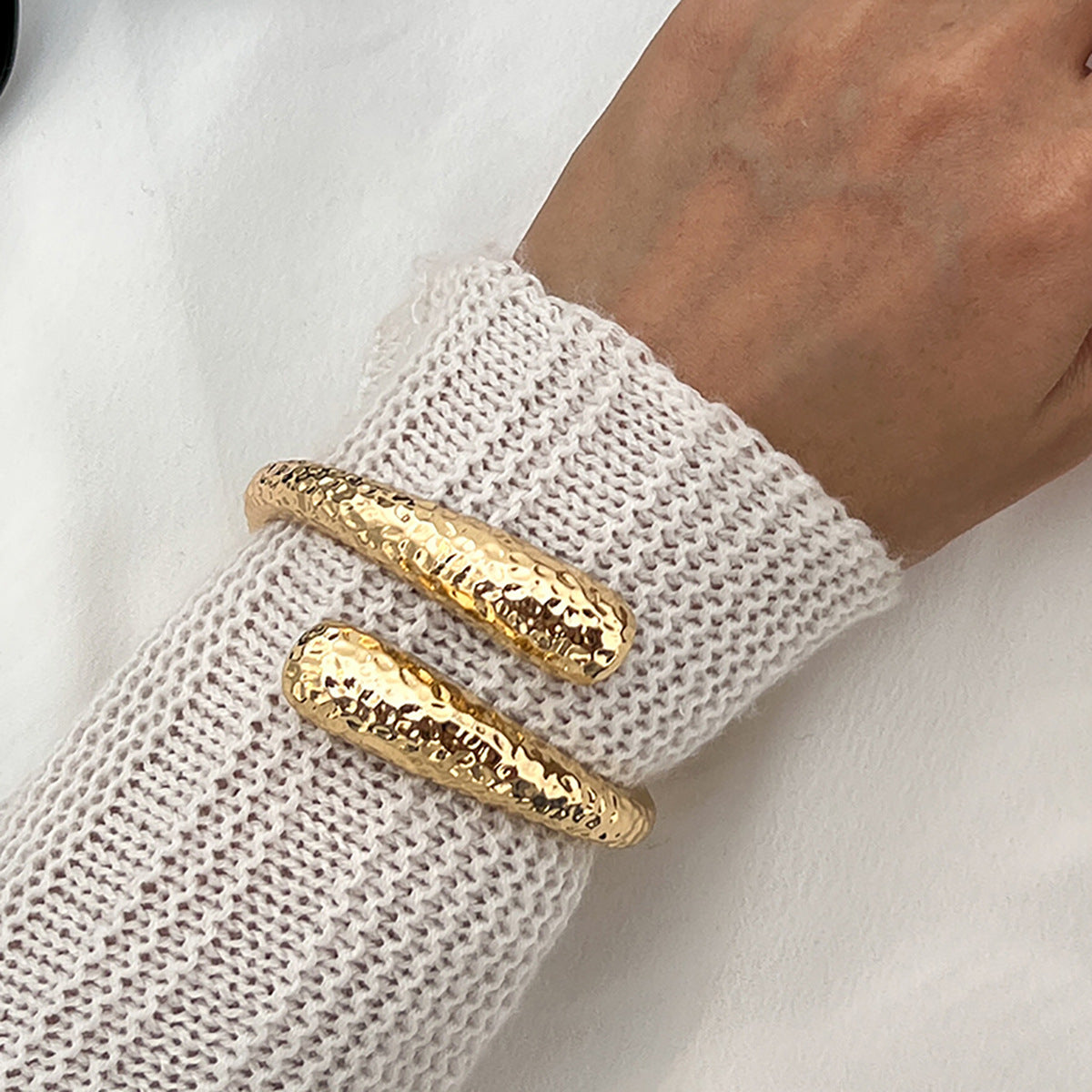 Planderful Vienna Verve Bracelet – Unique Pleated Design