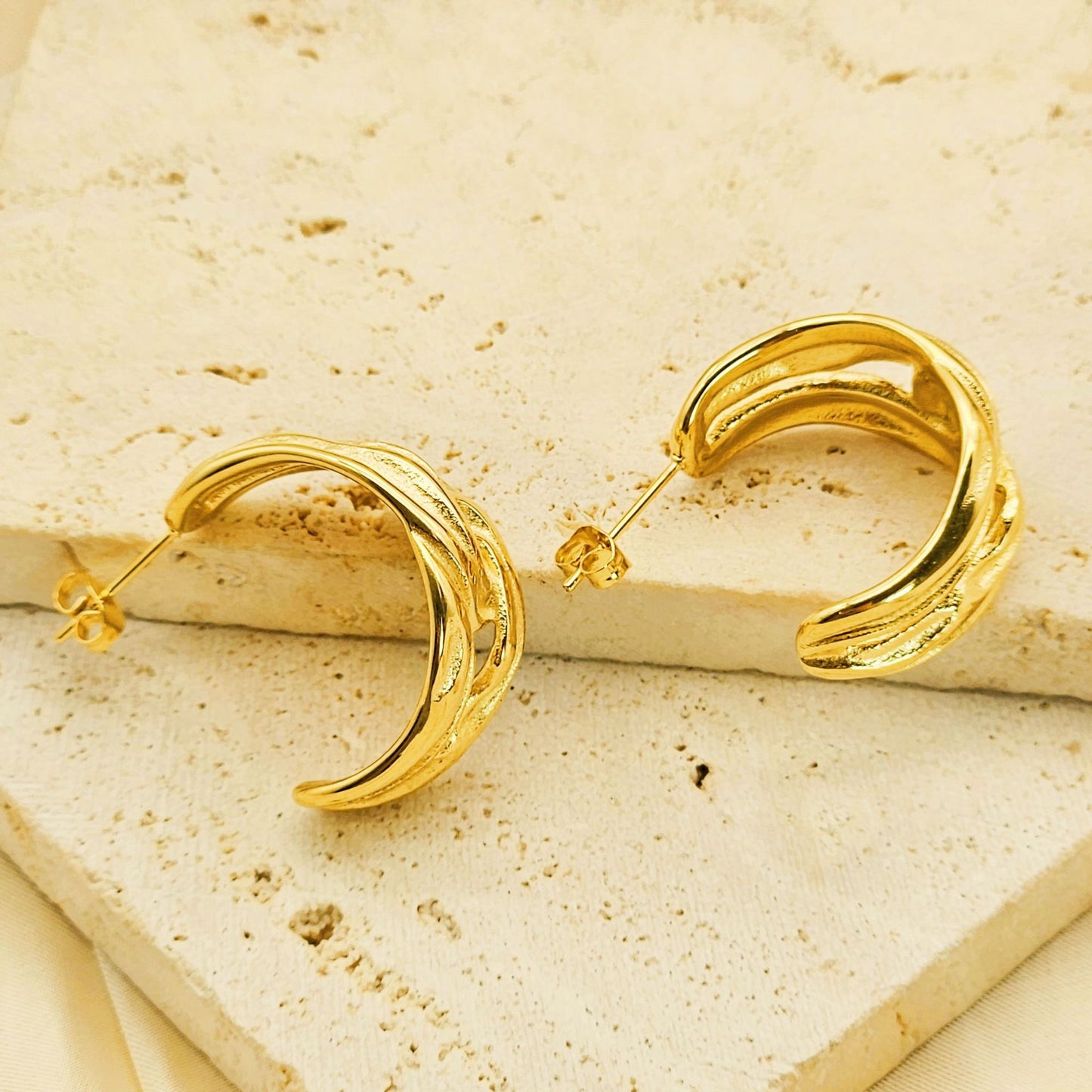 Planderful C Shaped Titanium Steel Earrings for Edgy Trendsetters Irregular Hollow Statement Jewelry