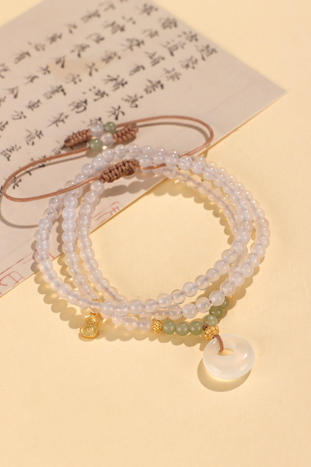 Hetian Jade Sandalwood Ruyi Lock Pendant Necklace